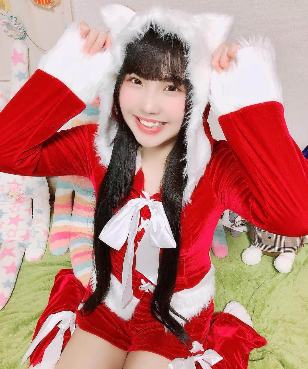 北川愛乃さんのインスタグラム写真 - (北川愛乃Instagram)「❄️✧︎*。 Merry Christmas ✧︎*。❄️  猫耳サンタさんですっ(*ฅ́˘ฅ̀*)♡  #メリークリスマス  #サンタコス  #猫耳」12月25日 20時30分 - kitagawayoshino