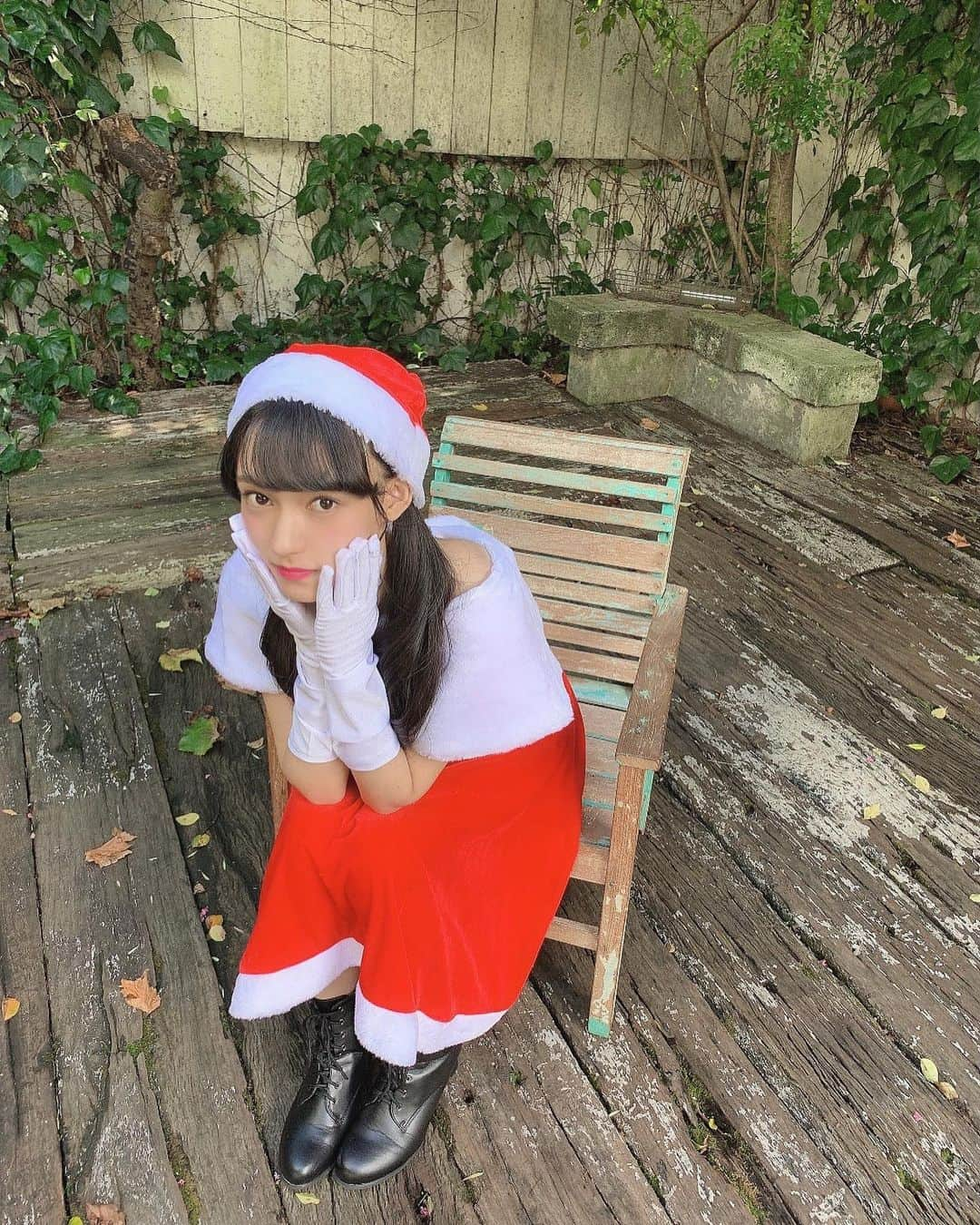 村星りじゅ（ukka）さんのインスタグラム写真 - (村星りじゅ（ukka）Instagram)「┈┈⿻*.· ﻿ ‪˖* Merry X'mas* ˖* ‬ 撮影のときに着ました✨🎄﻿ ﻿ #クリスマス#christmas#Xmas﻿ #ukka#村星りじゅ」12月25日 20時35分 - riju_murahoshi