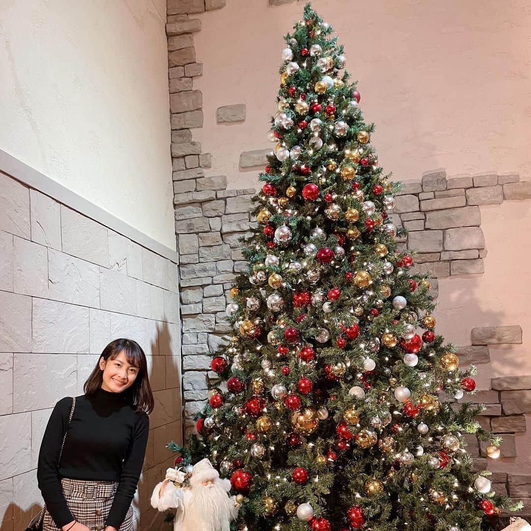 下垣真香さんのインスタグラム写真 - (下垣真香Instagram)「𓂃﻿ Merry Christmas🎄❤️﻿ ﻿ ビュッフェランチ＆おうちでクリスマスパーティーをしました🎁﻿ 皆さんはどんなクリスマスを過ごしましたか？﻿ ﻿ ビュッフェは食べるもの偏っちゃうタイプの人間です🙋🏻‍♀️ (野菜ないやん)﻿ ﻿ #クリスマス #christmas #xmas」12月25日 20時51分 - madoka_shimogaki