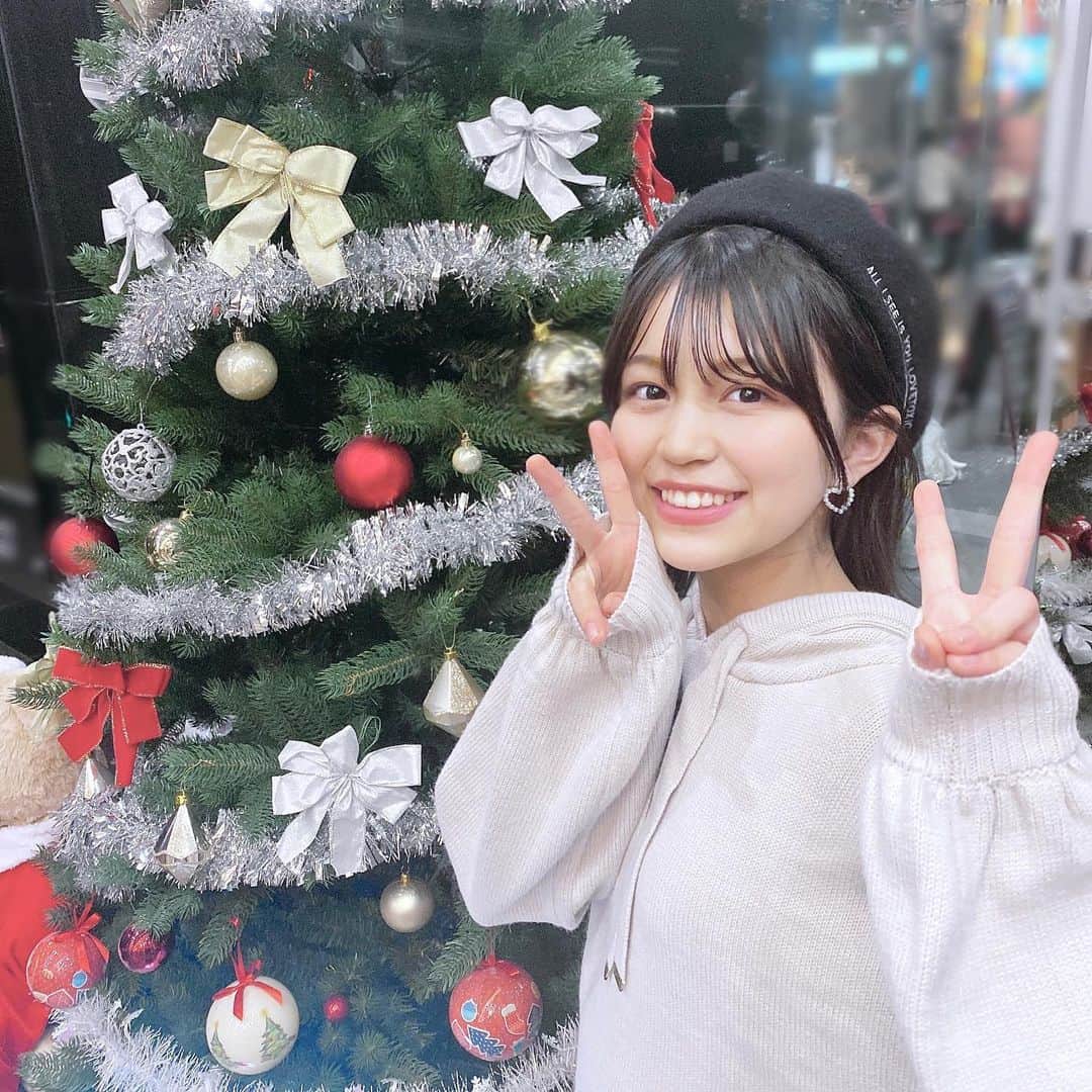 北川花音のインスタグラム：「﻿ MerryX'mas ♡🎄﻿ ﻿ #クリスマス　#北川花音　#ニコラ　#nicola」