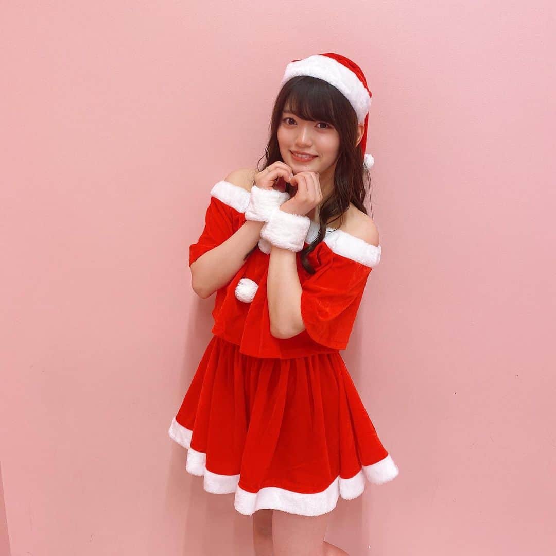 のインスタグラム：「🎁 ･ プレゼントはあげません」