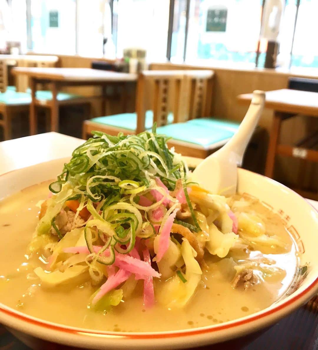 三好ジェームスのグルメインスタ