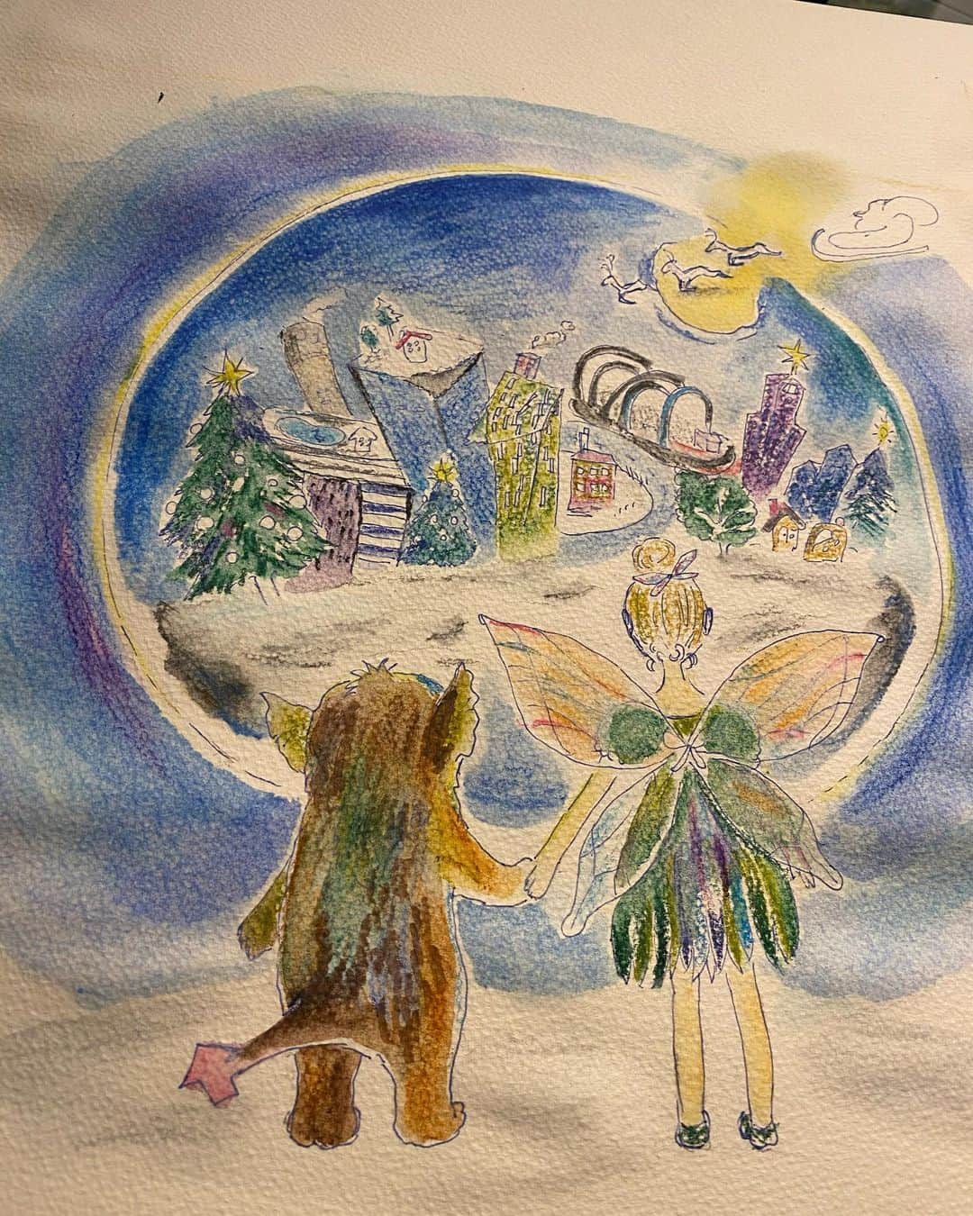 横沢ローラさんのインスタグラム写真 - (横沢ローラInstagram)「こんな、クリスマスの絵を描いてた夏。 こんなに詰めこんだのに、来年空っぽで、さてどーしよっかな。  みんな、来年はなにするー？！ #shibuyachristmascarols ＃渋谷のクリスマスソング　#シブヤクリスマスキャロル　#水彩色鉛筆」12月25日 21時15分 - laurayokozawa