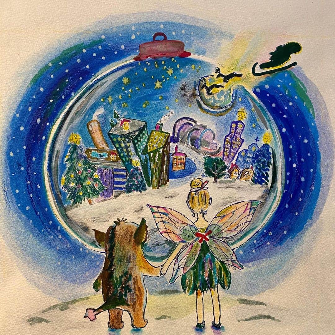 横沢ローラのインスタグラム：「小さなトロルのクリスマス、の絵なのに、どうしてスターウォーズみたいになったんだ、と落ち込んだ、ある夏の終わりの明け方な！ #shibuyachristmascarols #クリスマスの絵　#水彩画好きな人と繋がりたい」