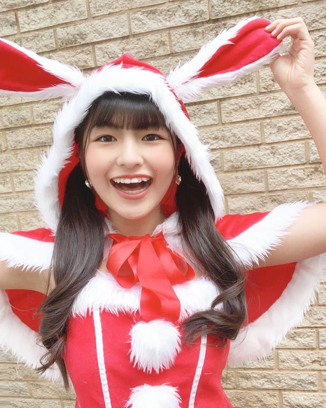 吉田優良里のインスタグラム：「♡🎄 MerryX'mas 🎄♡  #メリークリスマス #サンタコス #うさぎサンタ #クリスマス #クリスマスコスプレ #🎄 #jc3 #アイドル」