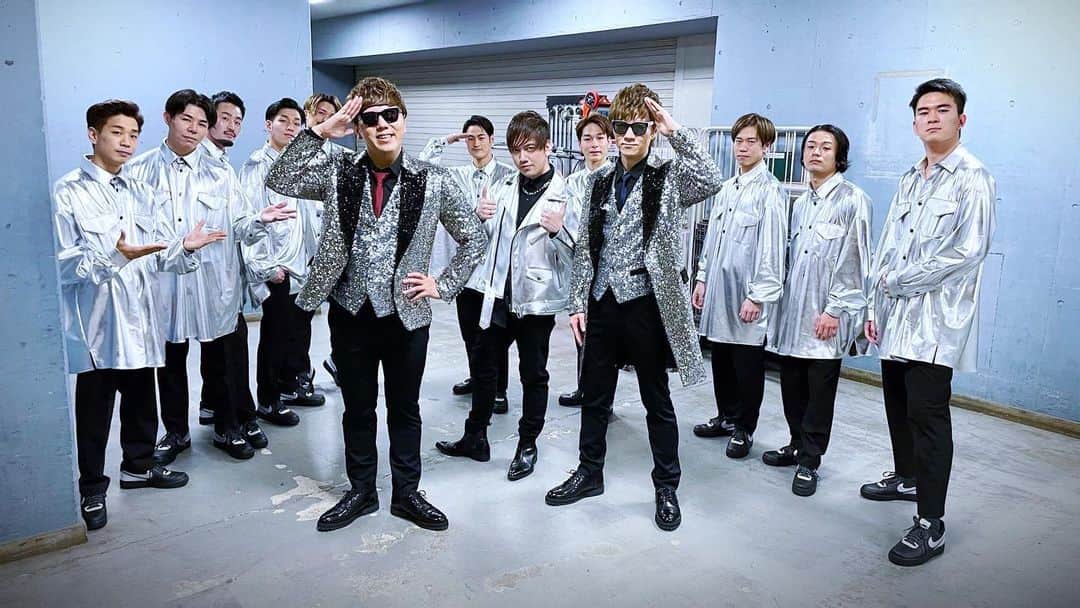 TeddyLoidのインスタグラム：「『ミュージックステーション ウルトラ SUPER LIVE 2020』  With HIKAKIN & SEIKIN  #Mステ    #MステウルトラSUPERLIVE    #光 #HIKAKIN #SEIKIN #teddyloid」