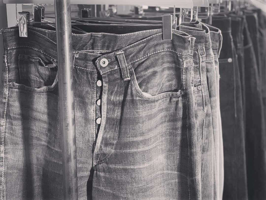 神谷優太さんのインスタグラム写真 - (神谷優太Instagram)「.  Vintage Denim  ルヴァンまで、あと10日  #501xx #色落ちの世界」12月25日 21時32分 - y.u.t.a.kmy