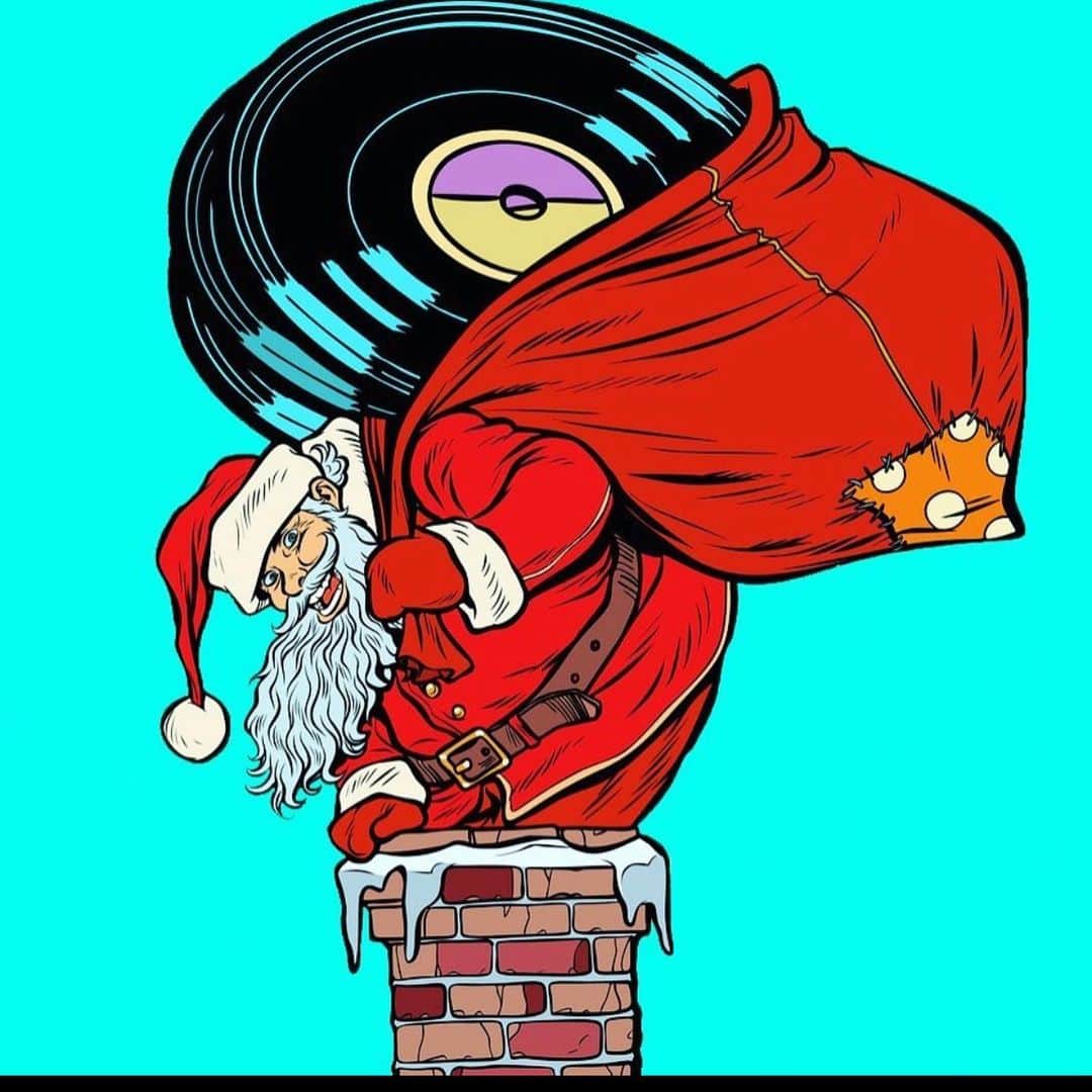 MUROさんのインスタグラム写真 - (MUROInstagram)「よいクリスマスを！✨🎅 @fortyfive7inches  #45friday🍩 #4sightrecords  #mcade #madinthemorning  #charlesmerrittjr #miamibass」12月25日 21時55分 - dj_muro