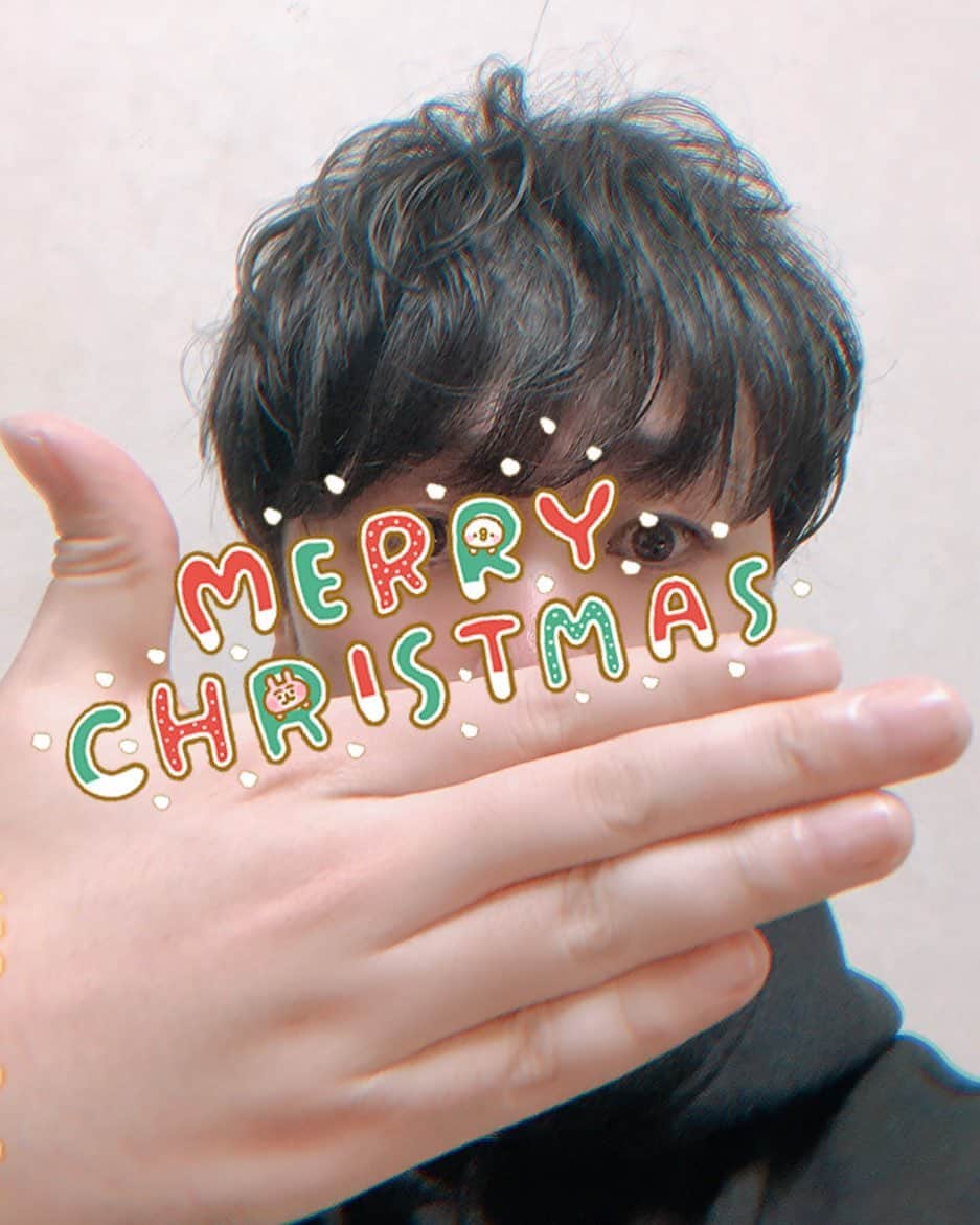 PASSER のインスタグラム：「✨𝙼𝚎𝚛𝚛𝚢 𝚇'𝚖𝚊𝚜🎄」