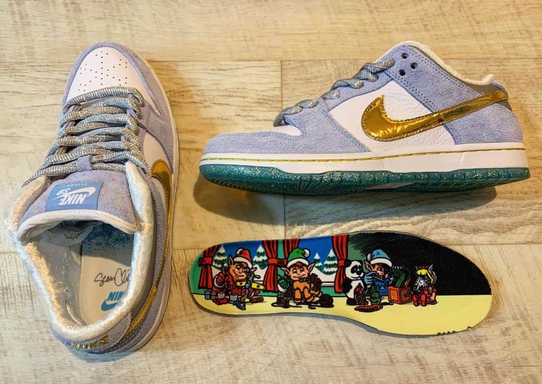 乙黒圭祐のインスタグラム：「🎄🎄 #seancliver#nikedunk#nike#christmas #スニーカーヘッズ#sneakers」
