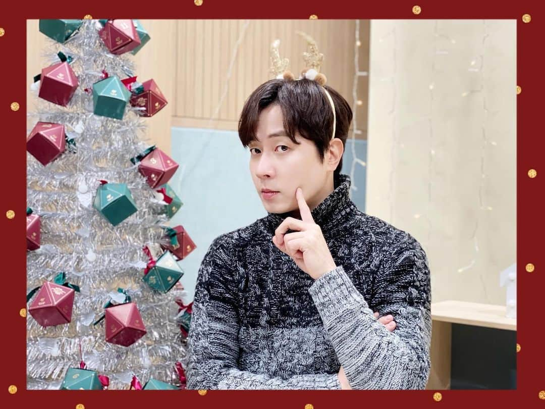 エンディさんのインスタグラム写真 - (エンディInstagram)「#앤디🎁  🧡행복한 크리스마스의 밤🎄✨ 𝕄𝕖𝕣𝕣𝕪 𝕔𝕙𝕣𝕚𝕤𝕥𝕞𝕒𝕤🍊  #앤디 #ANDY #신화 #SHINHWA #크리스마스 #Christmas #MerryChristmas」12月25日 22時08分 - andyofficial___