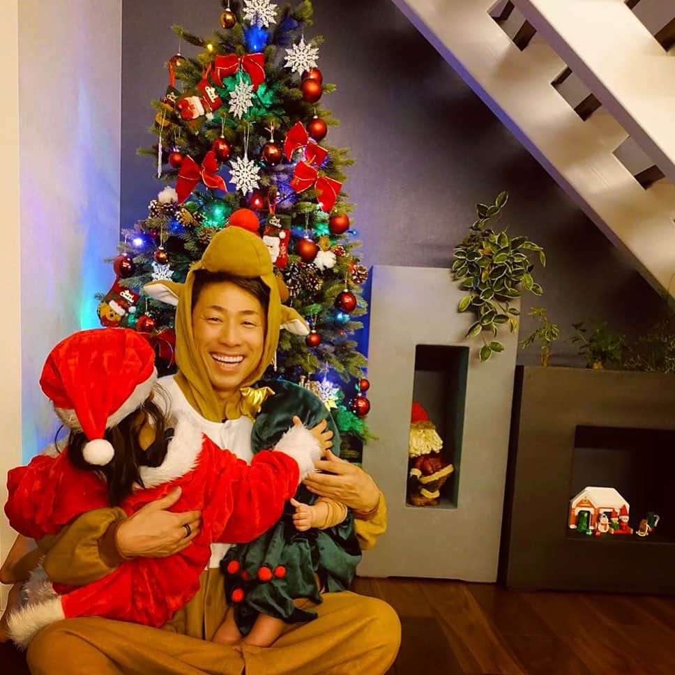 田村淳のインスタグラム：「メリークリスマス🎄」