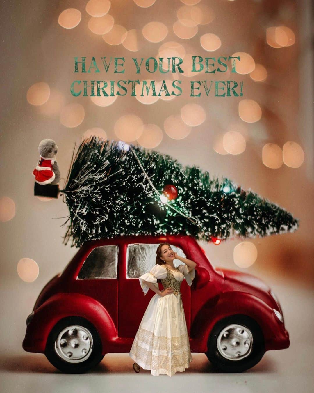 平原綾香さんのインスタグラム写真 - (平原綾香Instagram)「Have your best Christmas ever!﻿ 最高のクリスマスを﻿ ﻿ ﻿ #ayakahirahara #平原綾香 ﻿ #sara #toypoodle #silver﻿ #サラ #トイプードル #シルバー」12月25日 22時25分 - ayaka_hirahara_official
