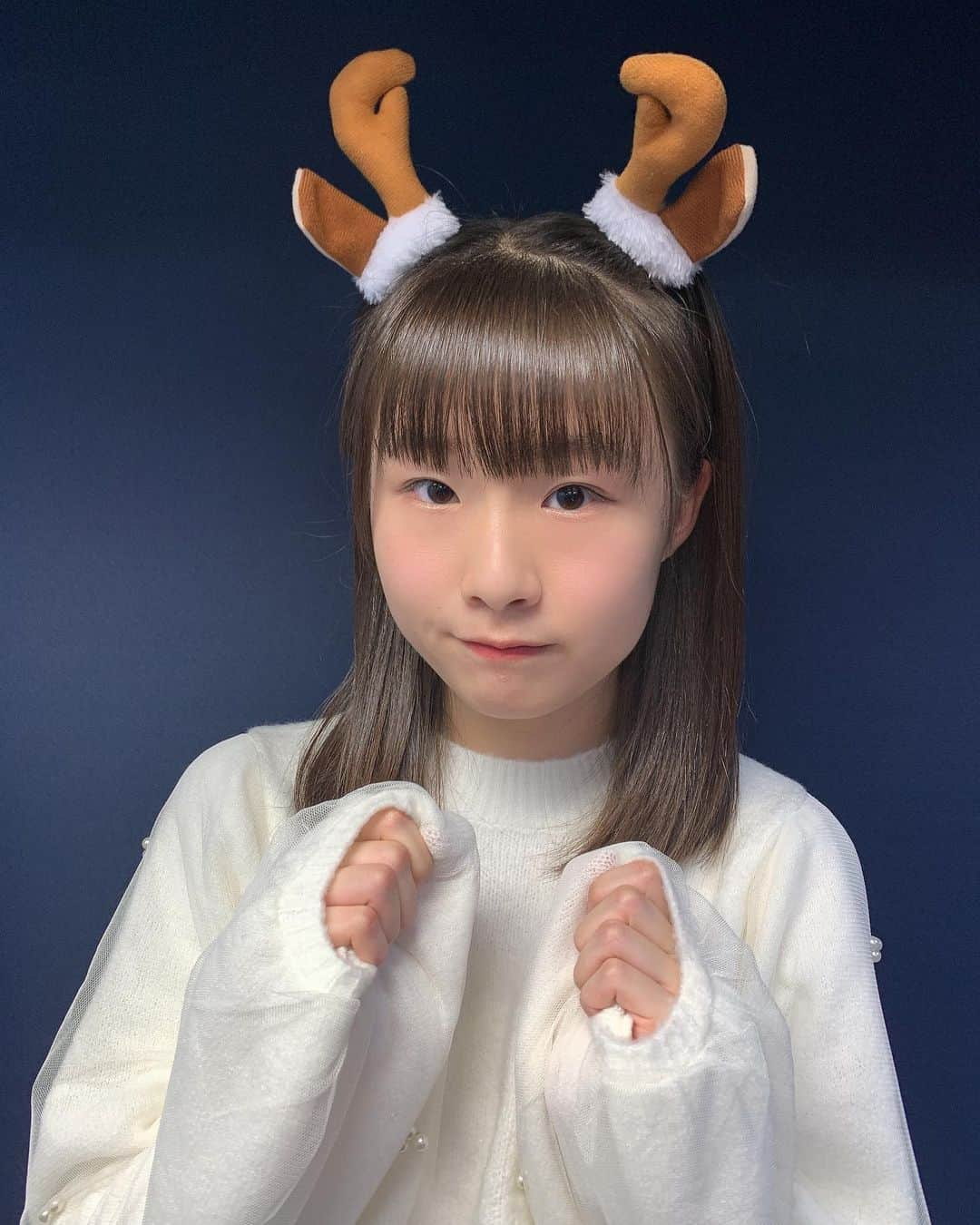 新倉愛海さんのインスタグラム写真 - (新倉愛海Instagram)「🦌💕﻿ ﻿ #アプガ2 #アイドル #クリスマス #トナカイ」12月25日 22時38分 - ami_niikura_uug2ki