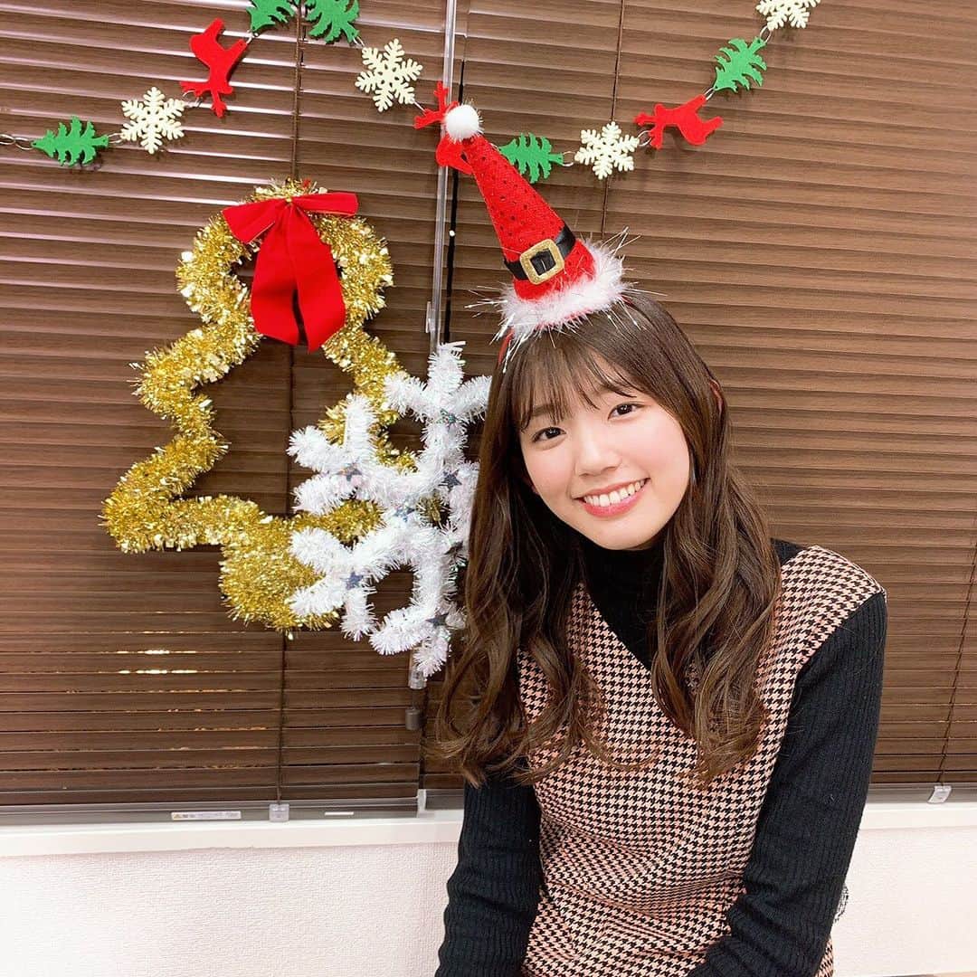 里菜さんのインスタグラム写真 - (里菜Instagram)「Merry Christmas🎄」12月25日 22時55分 - rina_crownpop