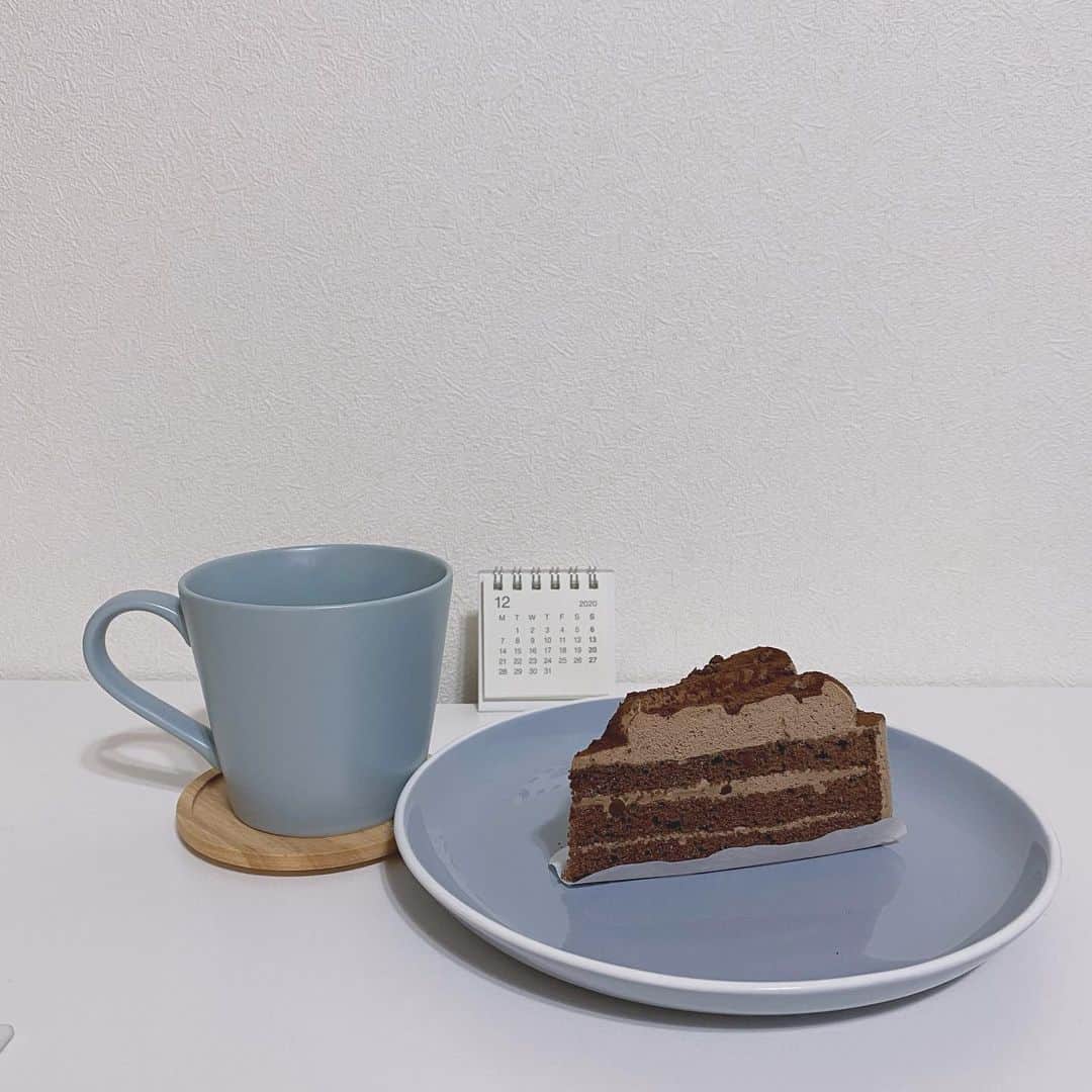 浦谷はるなのインスタグラム：「ぺろり🍰」