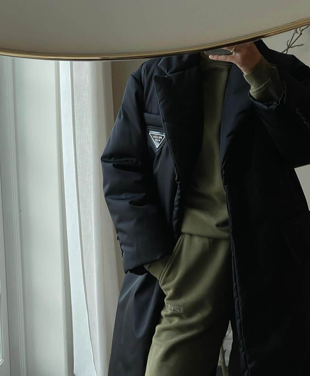 Mathilde Goehlerのインスタグラム：「Long walks today 🖤 I hope that due to circumstances that you got the best out of Christmas, following up on your family and friends, asking how they are and what you can do to help them. Telling people that you love them and care about them. I care about you angels and I am so grateful for our journey 🤍🕊 xx M」
