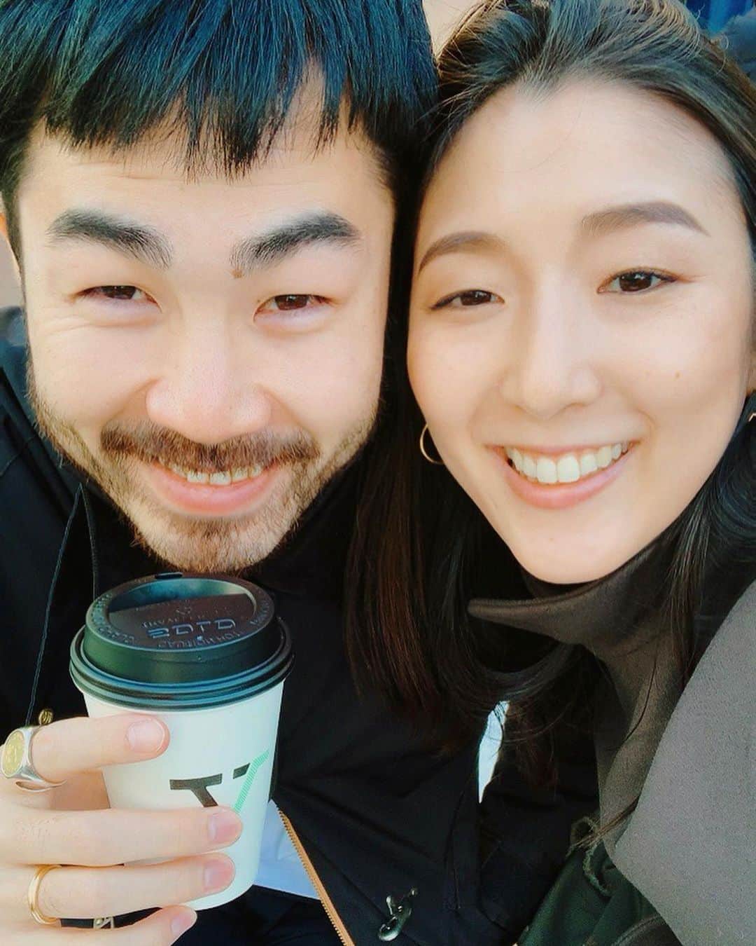 のインスタグラム：「. Merry Christmas☺️ 私にも黒髭サンタ来てくれた💝 毎年ありがとう〜✨ 大切にします🥺🥺🥺 . #merrychristmas#2020#黒髭サンタ #いつもありがとう#😘」