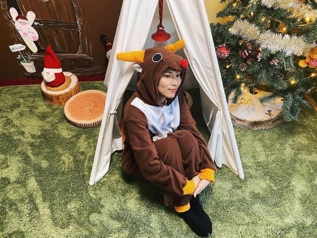 小林玲のインスタグラム：「めりくり🎅🎄✨」