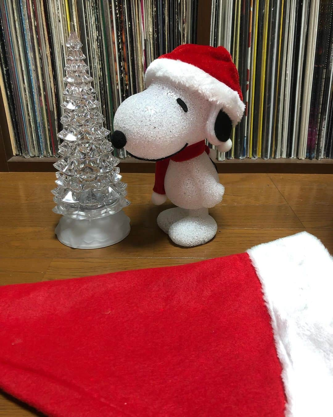 DJ SANCONさんのインスタグラム写真 - (DJ SANCONInstagram)「2020年のクリスマスは沢山音楽しました🎄 クリスマスソング90分間聞いて くれたみんな有難う🎅✌️  I had a good time. Thank you for watching livestreaming  NEXT TWITCH LIVE Sunday→ 6pm〜7:30pm Tuesday→ 9pm→11pm   #livestreaming #djs #dj  #DaVinciLIVESTREAMING #DJライブ配信 #djsancon  #twitchlive #twitchdj #twitchdjing」12月26日 0時30分 - djsancon