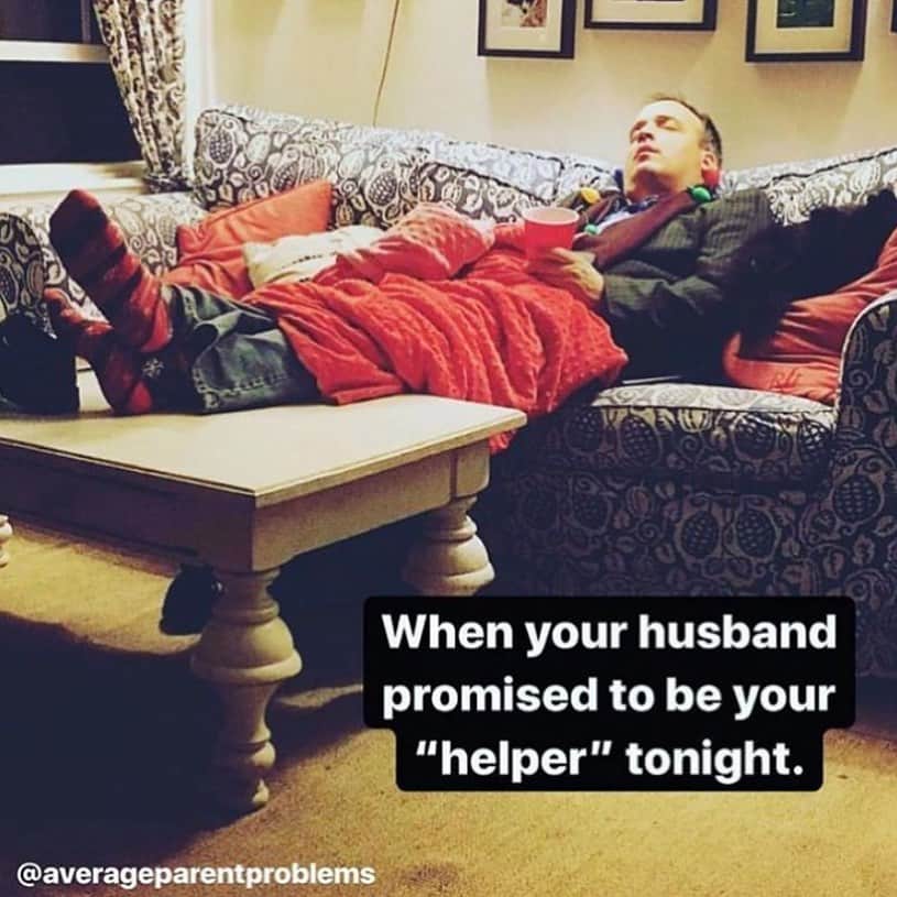 Average Parent Problemsのインスタグラム：「What time did your SO fall asleep on last night, leaving you to complete all the magic on your own??? My husband fell asleep before the kids 🙄🙄🙄」