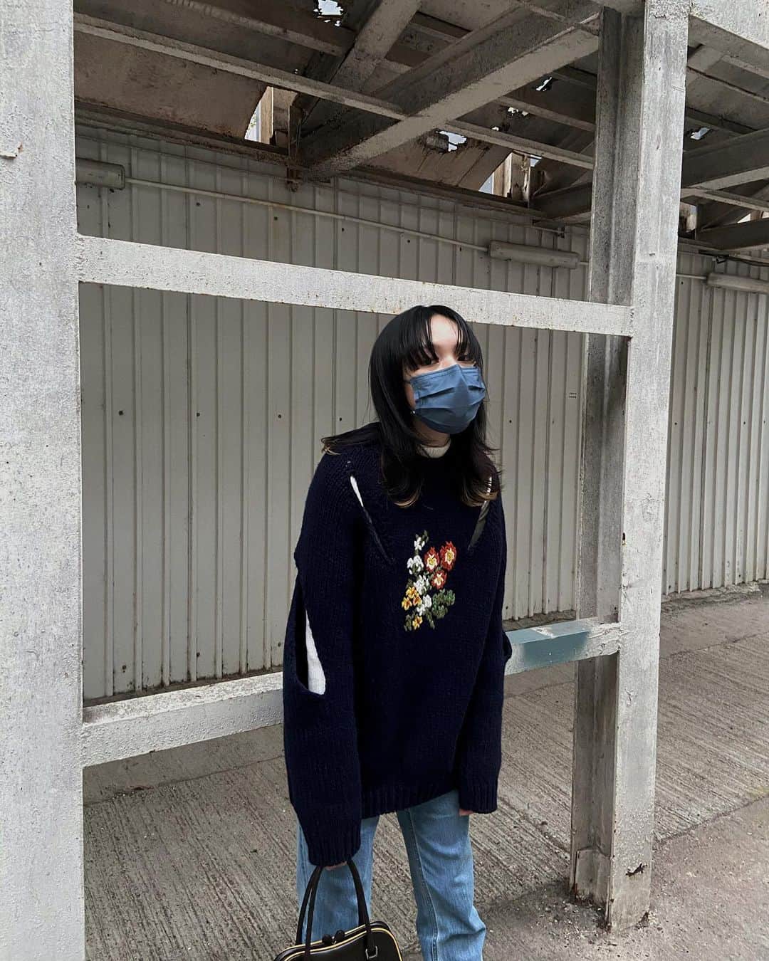 ハンナ・チャンのインスタグラム：「メリクリ🦋」