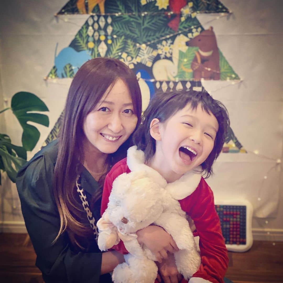 KOKIAのインスタグラム：「Merry Christmas and happy new year! Love you all!!」