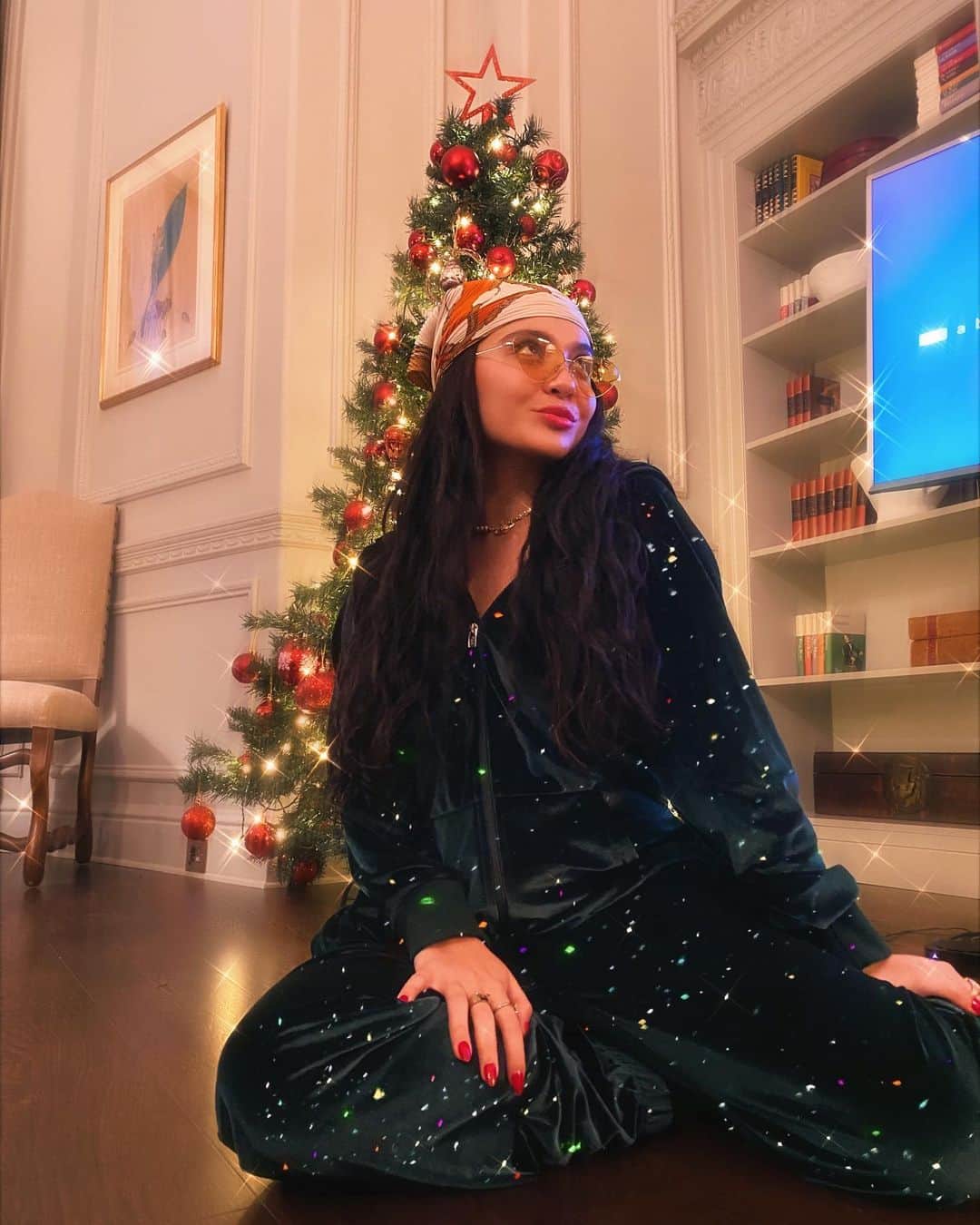 ステラ・ハジェンズのインスタグラム：「merry Christmas from mama crema ❤️🎄❤️🎄」