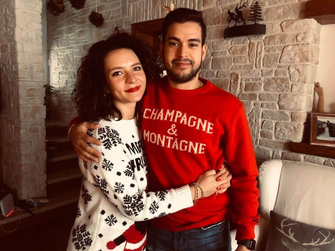 のインスタグラム：「Con la persona del mio ❤️  Buon Natale a tutti🎄 #christmas2020🎅🎁」