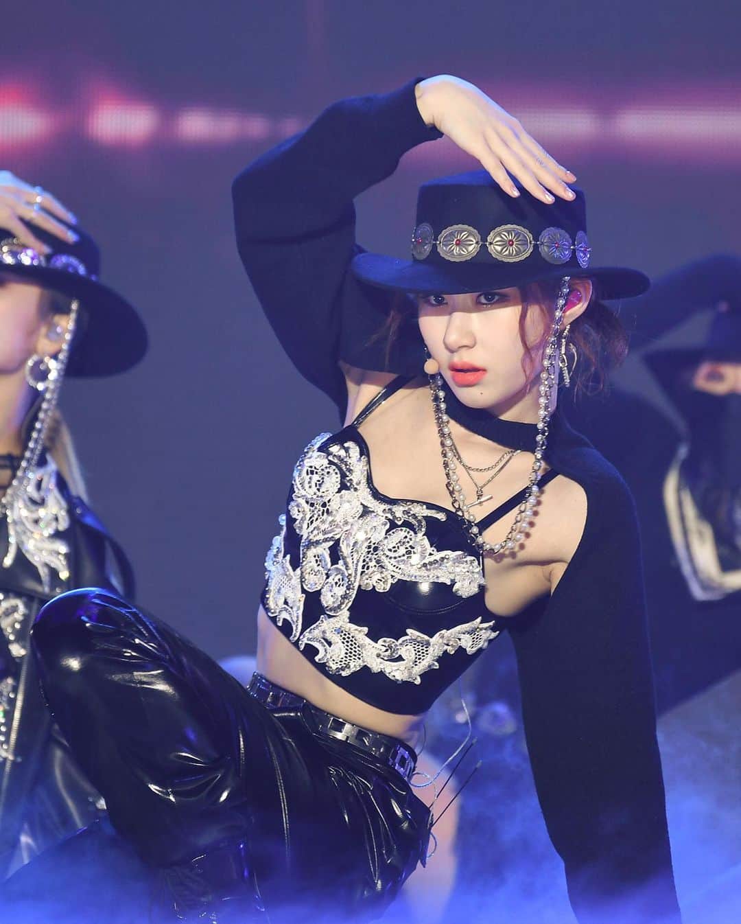 チェリョンのインスタグラム：「she didn't come to play!🔥」