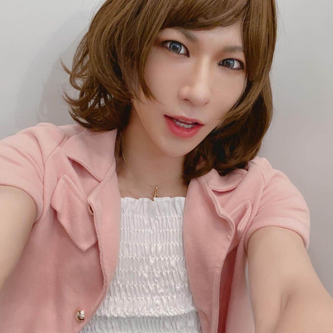 歌広場淳のインスタグラム：「🤮」