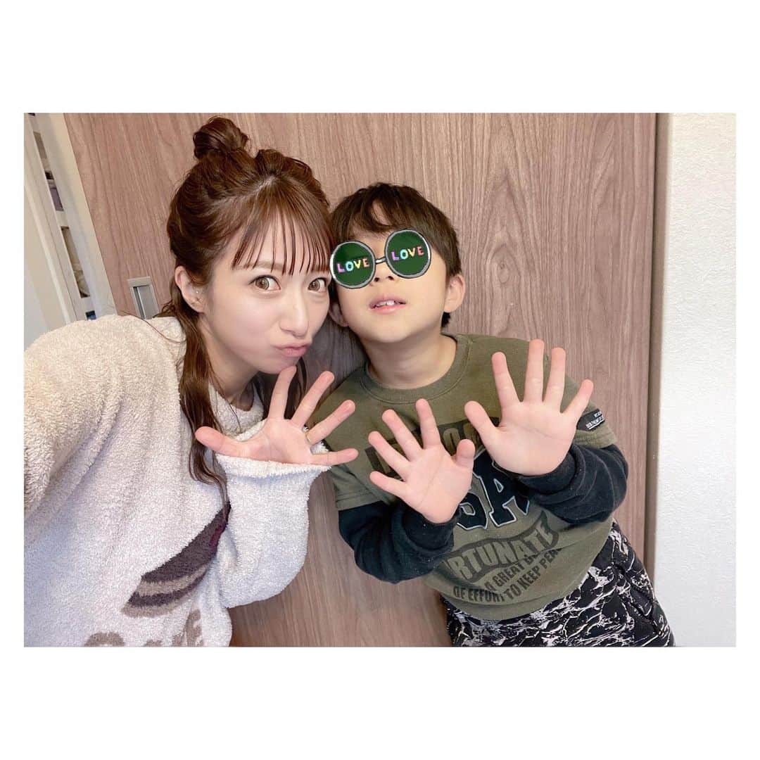 辻希美さんのインスタグラム写真 - (辻希美Instagram)「１２❤️２６  青空１０歳のお誕生日🎂💕 おめでとう🎂💕  私の気持ちはブログにて…🙏✨✨」12月26日 14時10分 - tsujinozomi_official