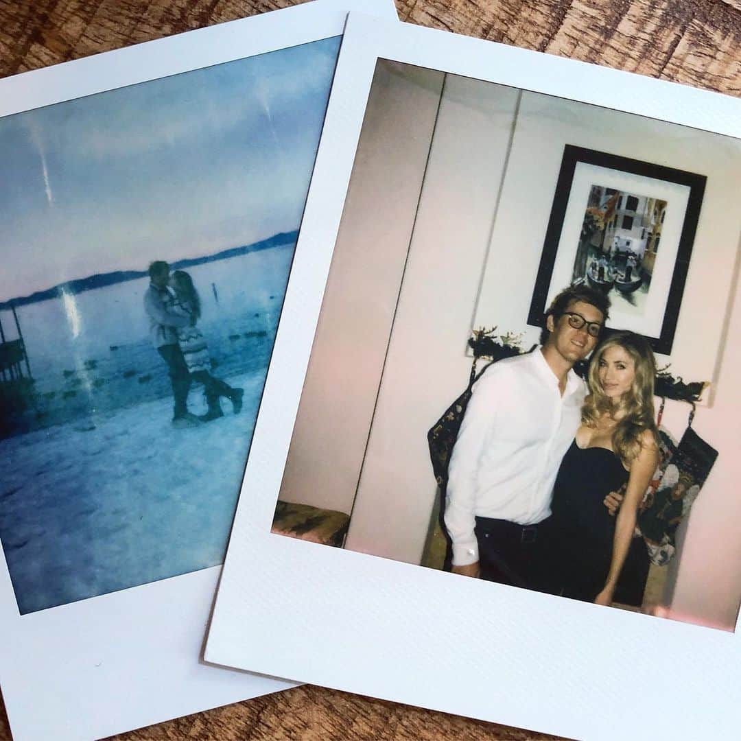 ブルック・バトラーのインスタグラム：「Merry Christmas ❤️」
