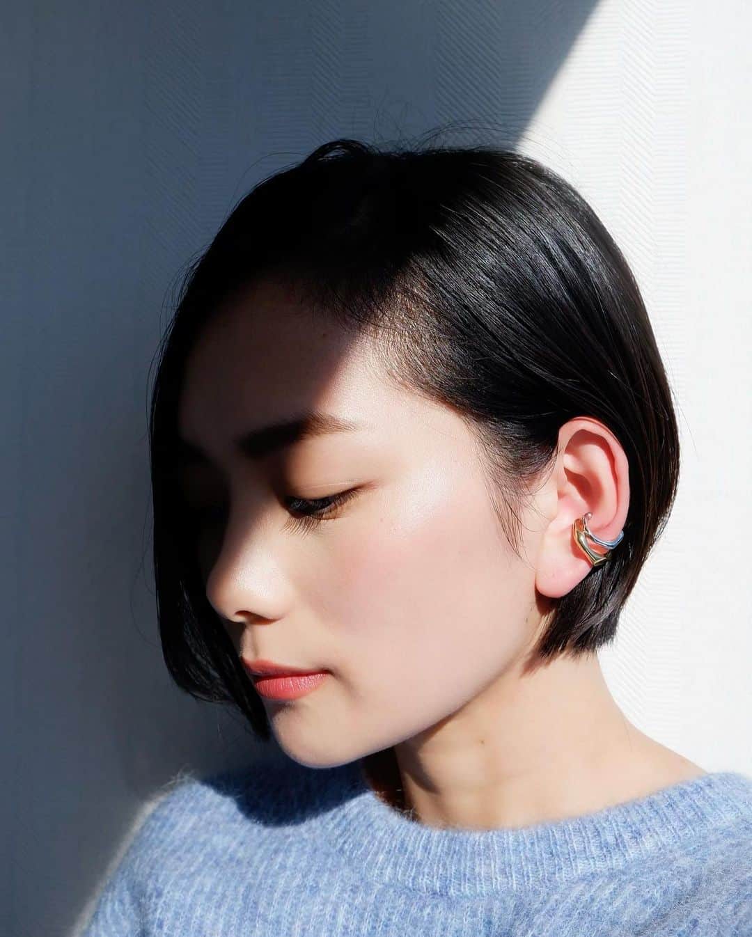武智志穂さんのインスタグラム写真 - (武智志穂Instagram)「人生で1番の短さ。 今のわたしにしっくりとくるヘアスタイル😆 年内にスッキリすることができて気持ち良い✨  @ayakoyanagi さん、いつもわたしらしくいさせてくれる&楽ちんで素敵なヘアスタイル、ありがとうございます🙌💕 来年もよろしくお願いします。」12月26日 9時02分 - shiho_takechi