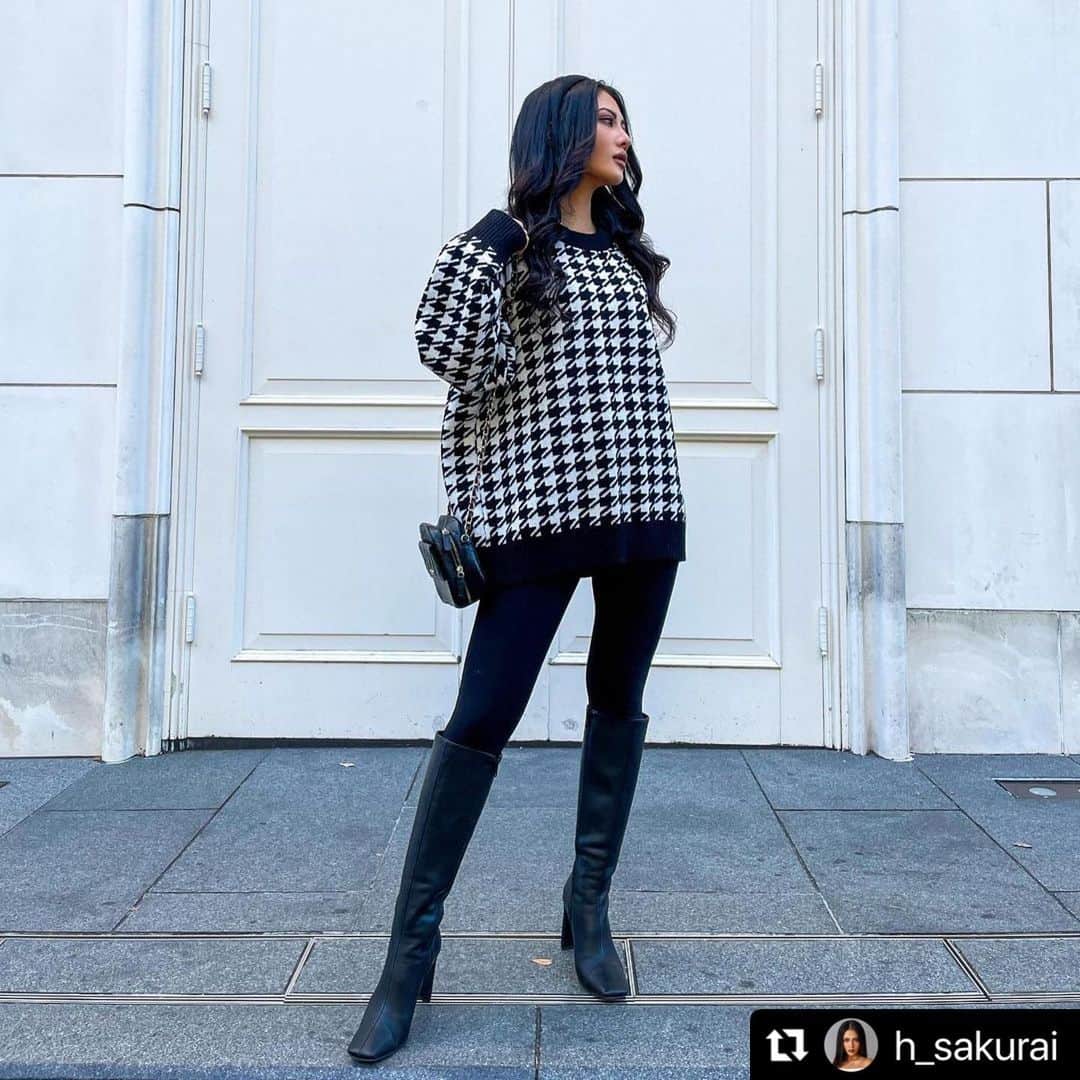 のインスタグラム：「◾️𝐍𝐄𝐖 𝐀𝐑𝐑𝐈𝐕𝐀𝐋𝐒◾️﻿ ﻿ 明日11:59まで“10%OFF”﻿ 残り時間僅かっ❕﻿ ﻿ 千鳥ジャガードニットトップス✔︎  #Repost @h_sakurai with @make_repost ・・・ @anelatokyo 🏛❄️  #anelatokyo  #anelatokyoshootinginparis  #fashion  #ootd  #ootdfashion  #fashiongram  #aw  #style  #outfit  #outfitoftheday」