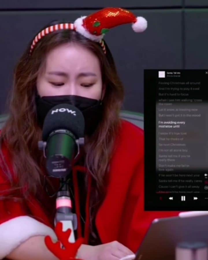 Urban Zakapaのインスタグラム：「🎅❤️ 이렇게 귀여운 산타옷은 반칙ㅋㅋㅋㅋ」