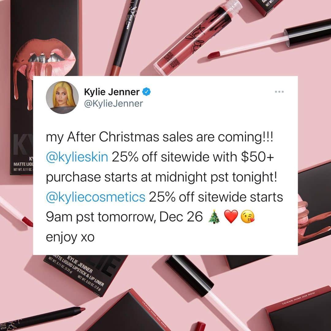 クリス・ジェンナーさんのインスタグラム写真 - (クリス・ジェンナーInstagram)「Merry Christmas from @kyliejenner 🎁✨!!! Kylie’s After Christmas sales are almost here! TONIGHT at midnight pst shop @kylieskin 25% off site wide with any $50+ purchase! @kyliecosmetics 25% off site wide sale starts tomorrow at 9am pst! Don’t miss out 😘 #HappyShopping #MerryChristmas」12月26日 9時53分 - krisjenner