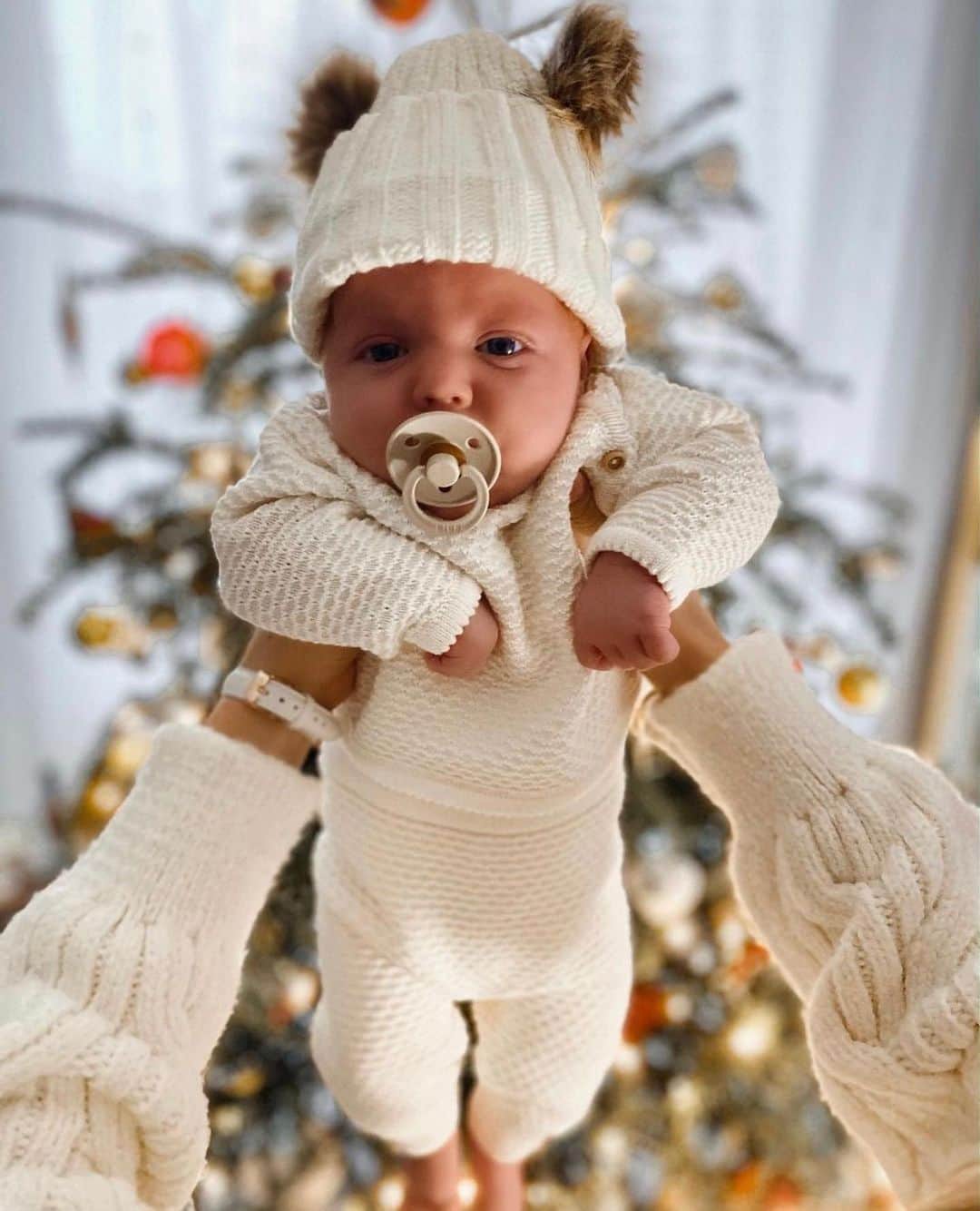 のインスタグラム：「🎄✨ by @sandrasieklicka #kidzfashion」