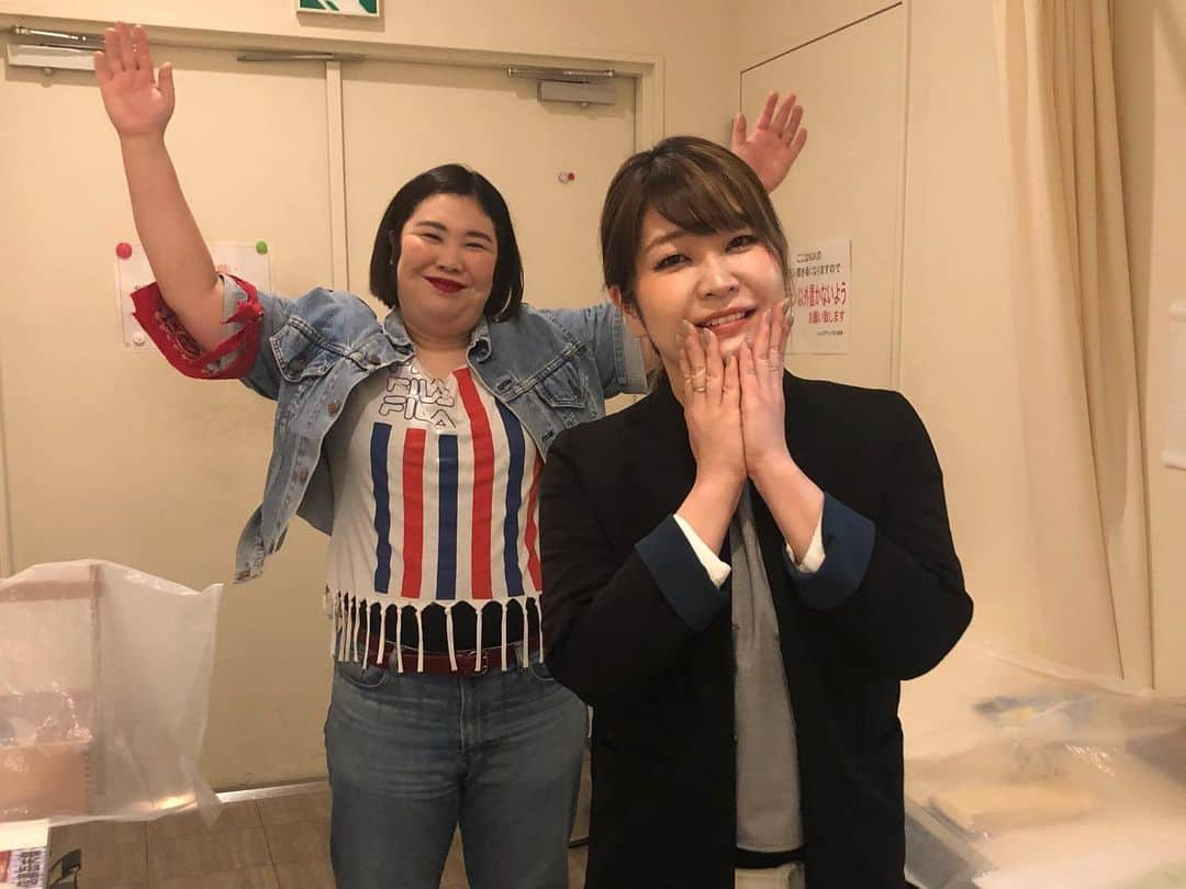 なんばグランド花月さんのインスタグラム写真 - (なんばグランド花月Instagram)「. 本公演初出演の紅しょうがさん！ 年末年始特別興行が華やかにスタート致しました。 . #紅しょうが #THE_W  #芸人 #お笑い #お笑いライブ #劇場 #舞台 #漫才　 #感染予防対策 #なんばグランド花月 #スタッフM #大阪 #難波 #なんば」12月26日 12時28分 - nambagrandkagetsu