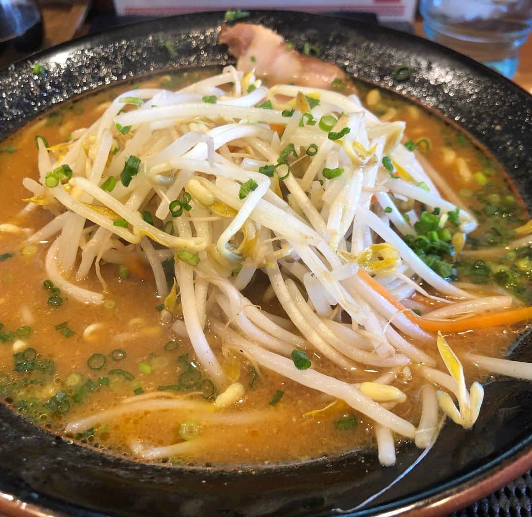 木原稔のインスタグラム：「味噌ラーメンで温まろう🍜」