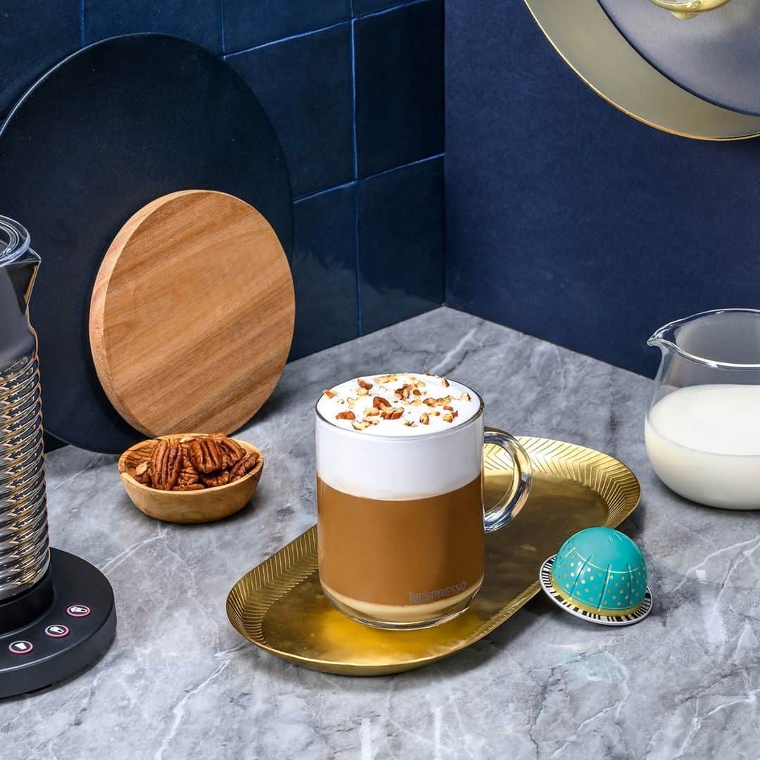 Nespressoのインスタグラム：「Have you tried our Torta di Nocciole Al Bicerin recipe? If not, we suggest you to go discover how to make it on our #NespressoRecipe Website.  Who cannot wait to try it? Tell us below 👇✨☕  #Nespresso #NespressoMoments」
