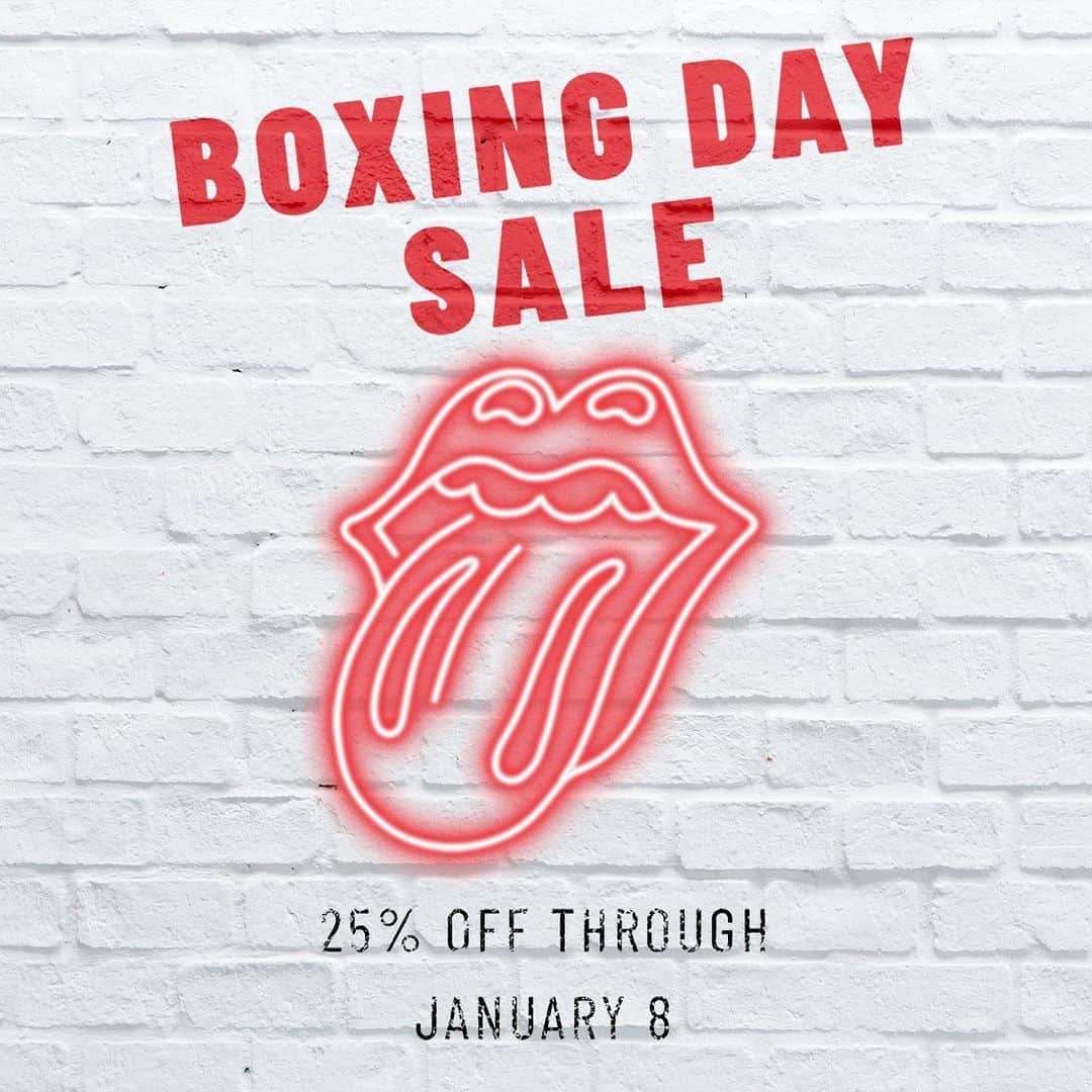The Rolling Stonesさんのインスタグラム写真 - (The Rolling StonesInstagram)「There's 25% off in the Boxing Day sale on the official Stones stores - through to January 8 - shop via link in bio  #therollingstones #boxingday #sale」12月26日 23時43分 - therollingstones