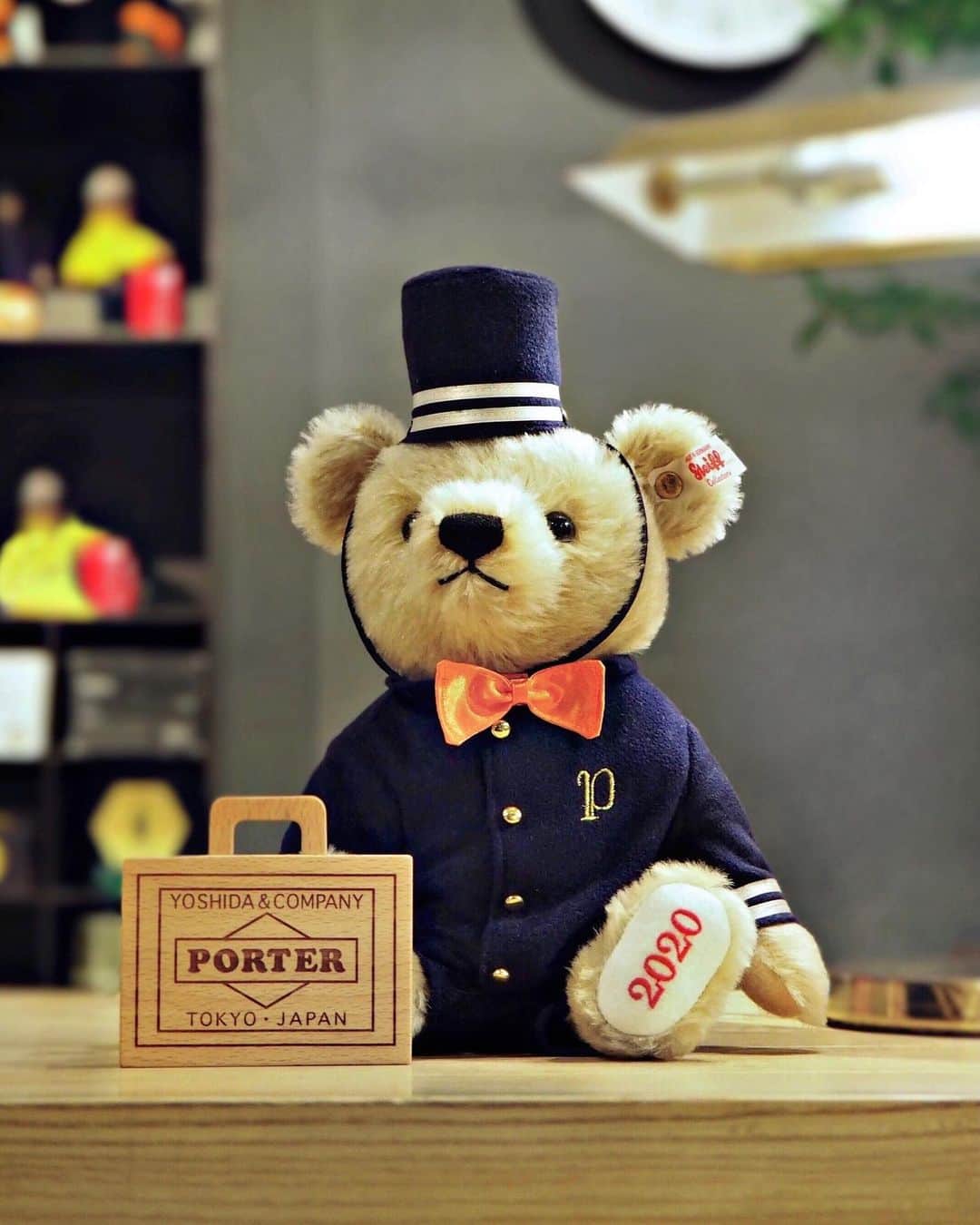 シュタイフ×吉田カバンポーターテディベア&ポーチ