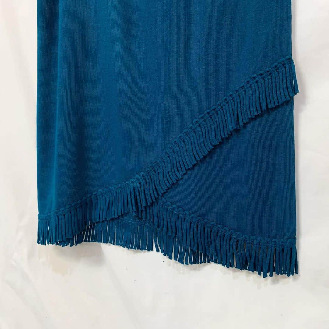 i nouさんのインスタグラム写真 - (i nouInstagram)「. SOLD.  emerald fringe knit two-piece #inou_vintageclothing」12月26日 15時41分 - inou_vintageclothing