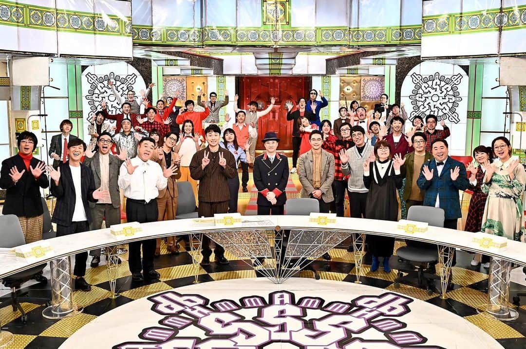 柴田英嗣のインスタグラム：「金スマ  #人力舎sp #もうこんなこと出来ないだろう #いや出来ない #いや出来るわけが無いw #中居さん、スタッフの皆さん、視聴者の皆さんありがとう御座いました。 #10年やらなかった訳を初めて聞いて爆笑 #まーどーでもいーんだけどね。 #そしてしっかり７１歳まで最高の運気で過ごそっww」