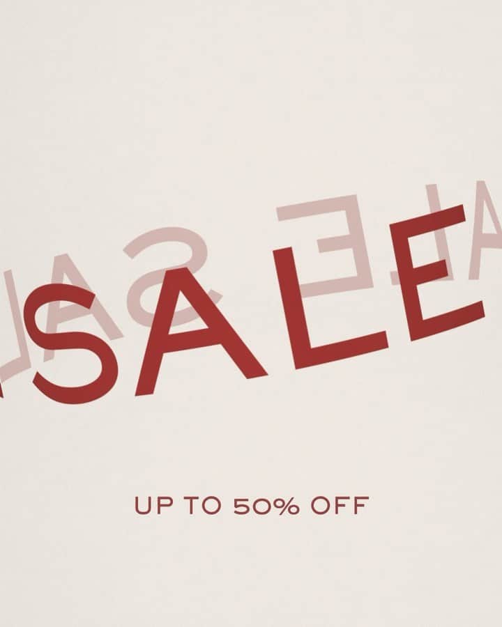 MR PORTERのインスタグラム：「Did Santa miss something off your Wish List? Don't worry, the MR PORTER Sale starts now. Tap the link in bio to shop your favourite designers up to 50% off」