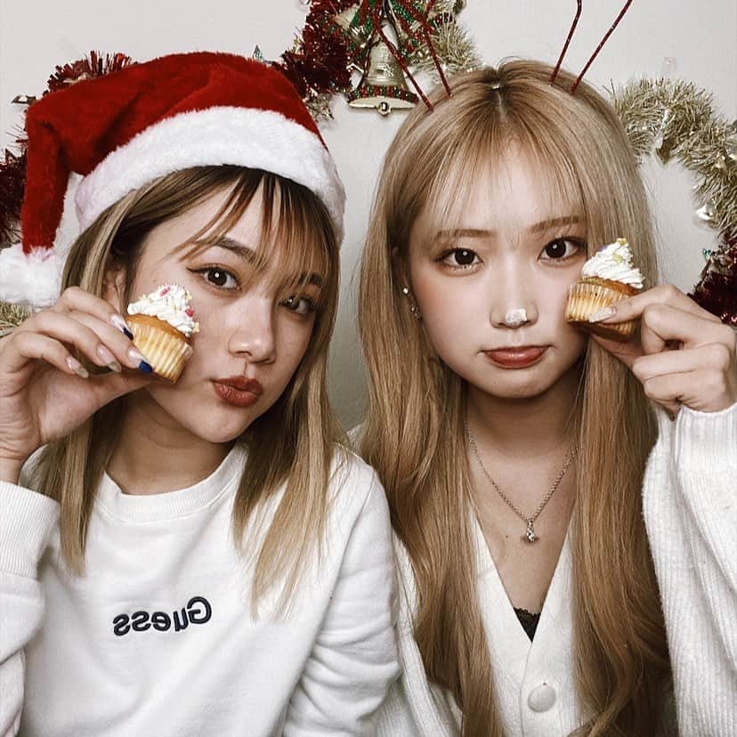 のインスタグラム：「・ ・ クリスマスMoodも終了って事で今日からまたダイエット頑張ろっち！ あ、まだお正月があった😱 ・ ・ #みかぱぴ」