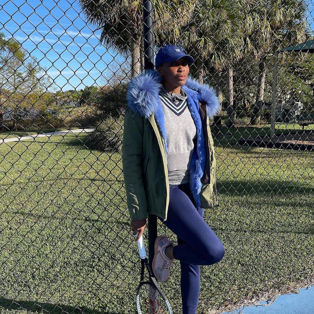 ビーナス・ウィリアムズのインスタグラム：「I kinda loved 50 degrees in FLORDIA! Change of pace. Still gotta get in the WERK」