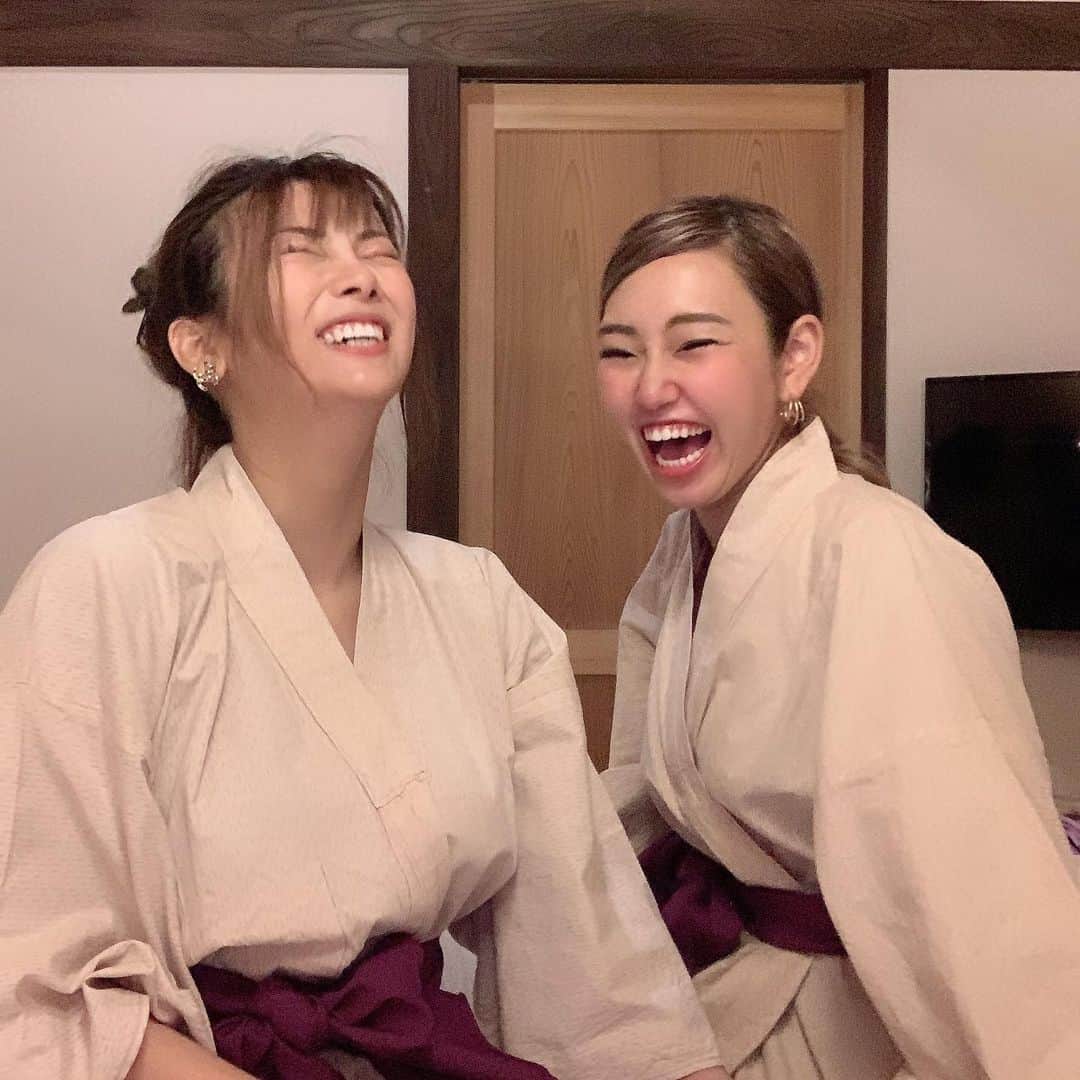 MIYAKOのインスタグラム：「. また来年もどこか行こうね❤️ . 死ぬほど笑った温泉旅行でした♨💓  TikTokも載せてみたよ🥰 . #TikTok#onsen#girlstrip#onsentrip#hakone#箱根温泉#箱根#温泉#女子旅」