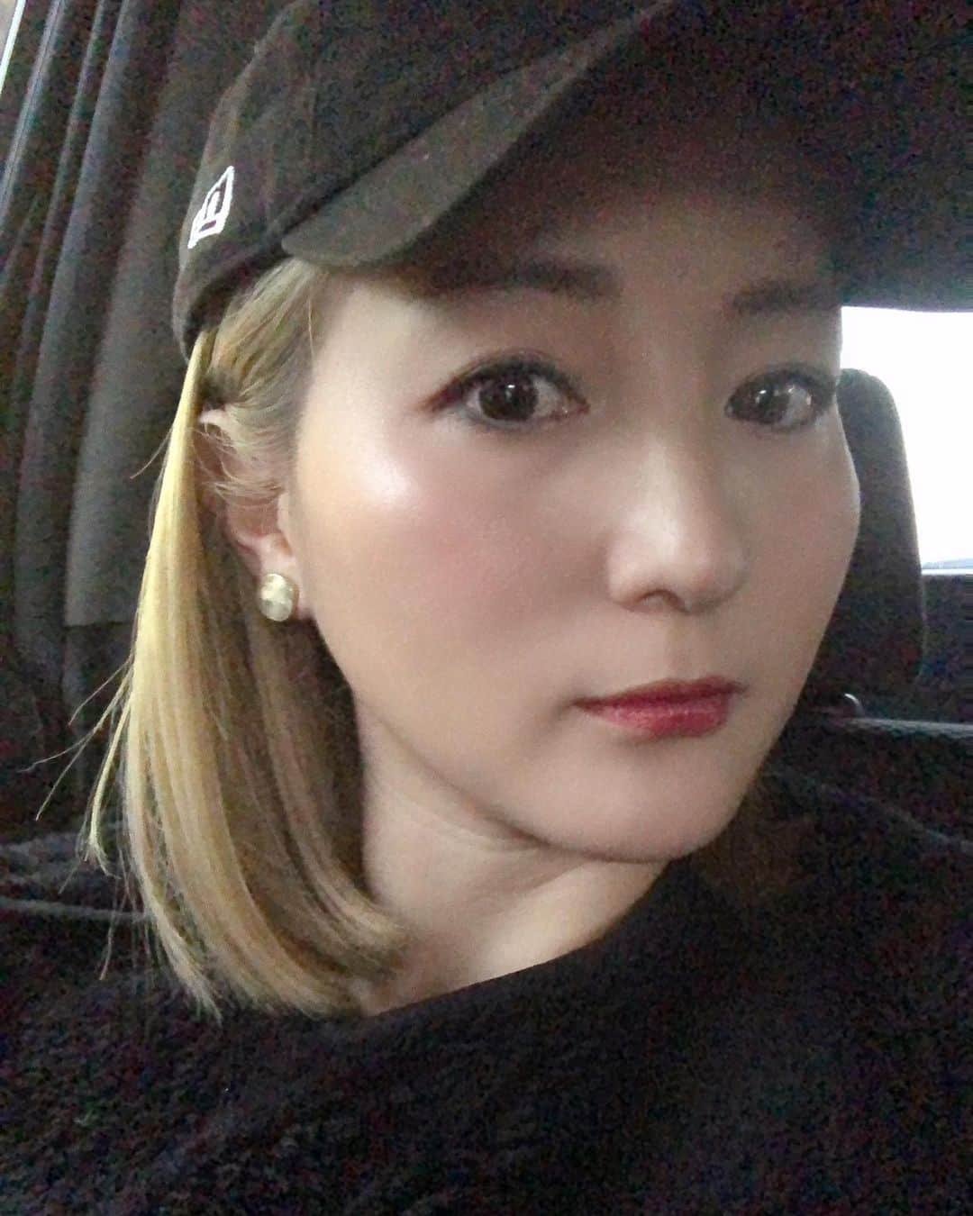 木村真野のインスタグラム：「#金髪 @theglobes_omotesando  @yahman4513」